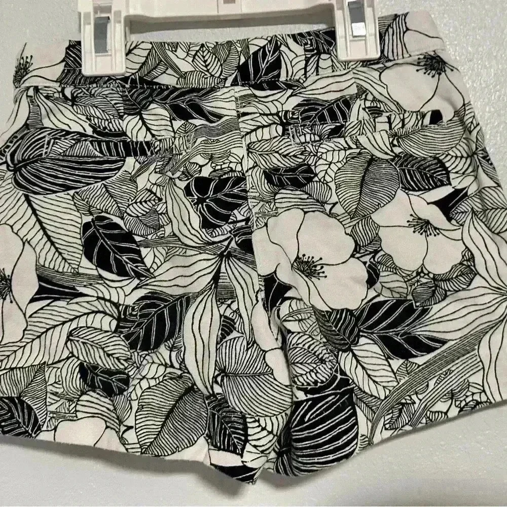 Janie and Jack Kids Girls Floral Print Shorts Size 7 Black White Cotton